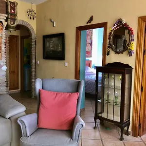 A Home-from-home With Stunning Views Fibre-optic Broadband + Uk And Spanish Tv Malaga